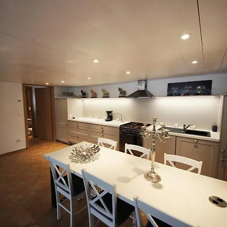 Parco Camelia Holiday home Baveno